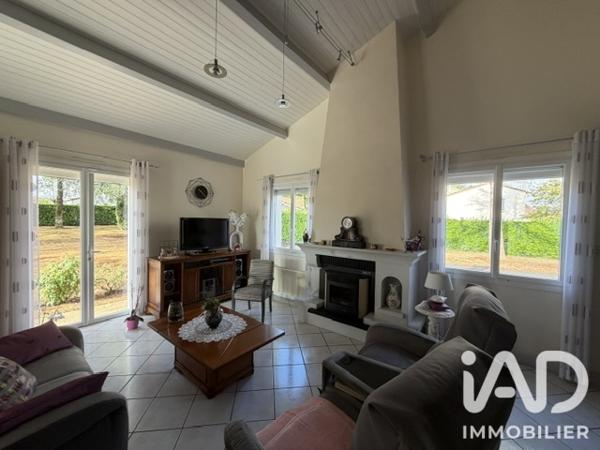 Maison à vendre 5 pièces 141 m² Chauray