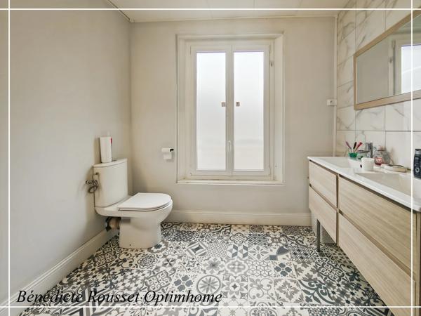 APPARTEMENT DE CHARME – 85 m² – CŒUR DE VILLE – PROCHE GARE- ST JUST EN CHAUSSEE