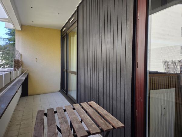 4 pièces - 3 chambres - cave et parking - RER A - ECOLES - COMMERCES