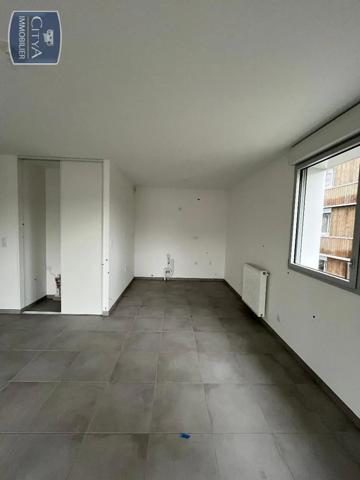 Appartement à louer 3 pièces 61.6m²