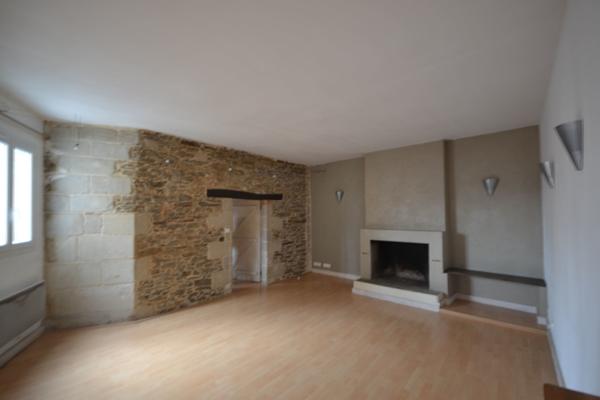Location appartement 2 pièce(s) 64 m²