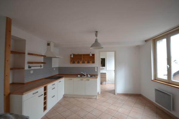 Location appartement 2 pièce(s) 64 m²
