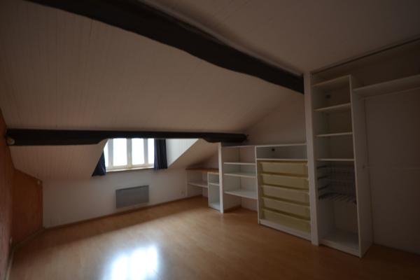 Location appartement 2 pièce(s) 64 m²