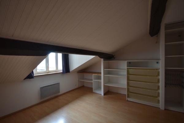 Location appartement 2 pièce(s) 64 m²