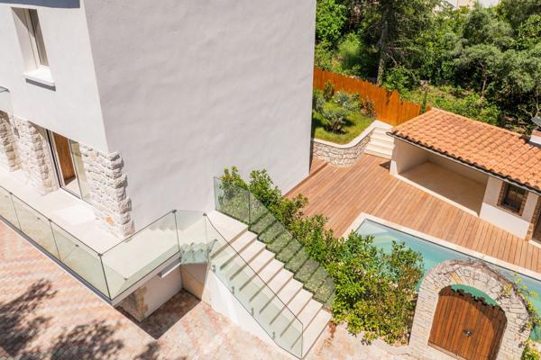 Vente Maison de luxe Cassis 6 Pièces 218 m²
