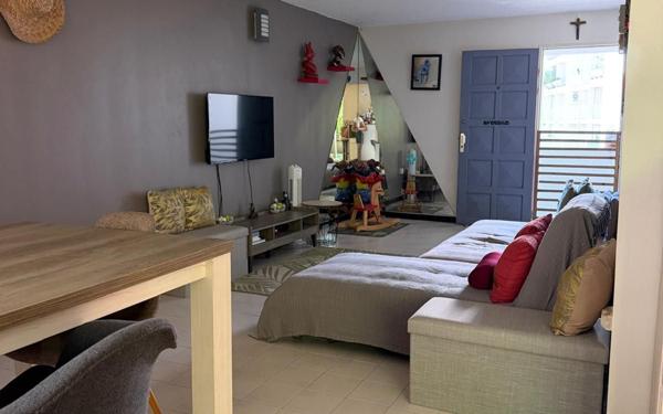 Appartement à vendre    4 pièces • 97,29 m2 Fort-de-France