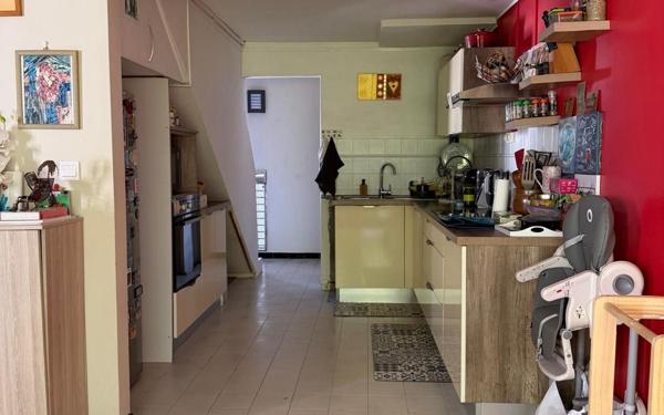 Appartement à vendre    4 pièces • 97,29 m2 Fort-de-France