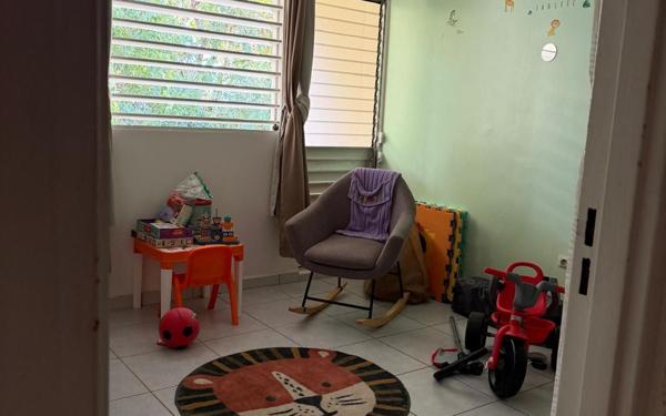 Appartement à vendre    4 pièces • 97,29 m2 Fort-de-France