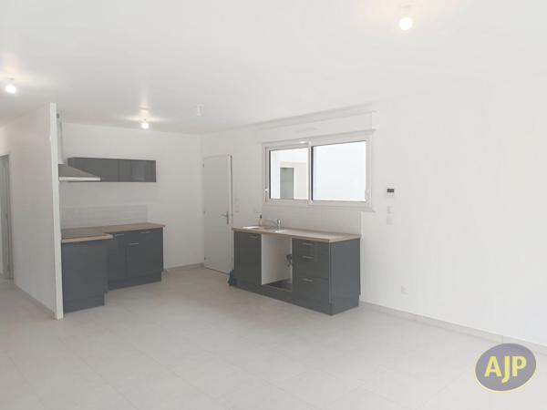 Location maison Bohal : 894 € - AJP Immobilier Questembert