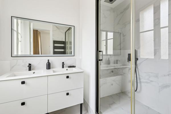 Vente Appartement de luxe Neuilly-sur-Seine 6 Pièces 150 m²