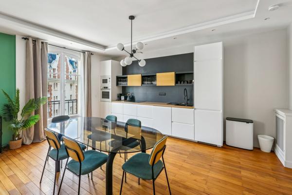 Vente Appartement de luxe Neuilly-sur-Seine 6 Pièces 150 m²