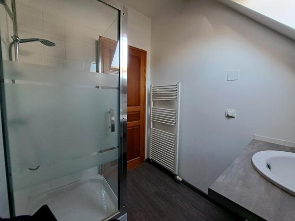 MAISON 6 CHAMBRES | DPE C | GARAGE | COUR PRIVATIVE