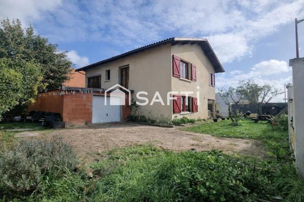 A vendre maison familiale de 180 m² en hyper-centre de Parentis-en-Born