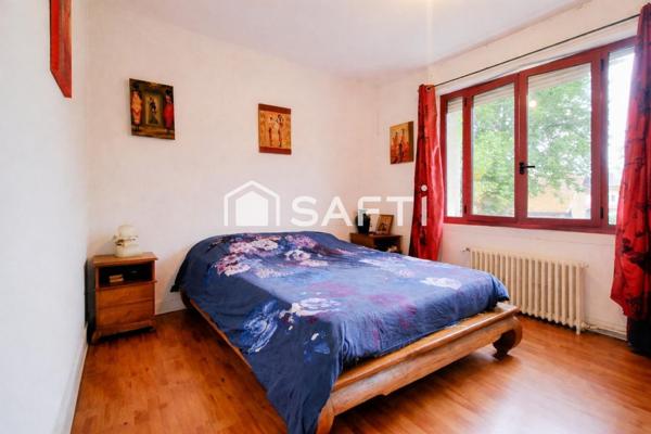 A vendre maison familiale de 180 m² en hyper-centre de Parentis-en-Born