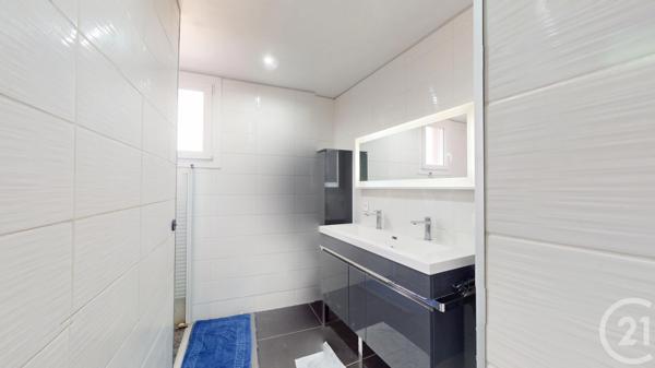 Maison à vendre  6 pièces - 107,41 m 2   LUC LA PRIMAUBE  - 12