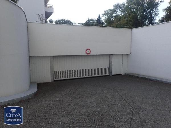 Parking à louer 13m² Barberaz (73000)