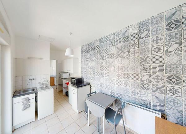 Appartement à louer    2 pièces •  Saint-Étienne