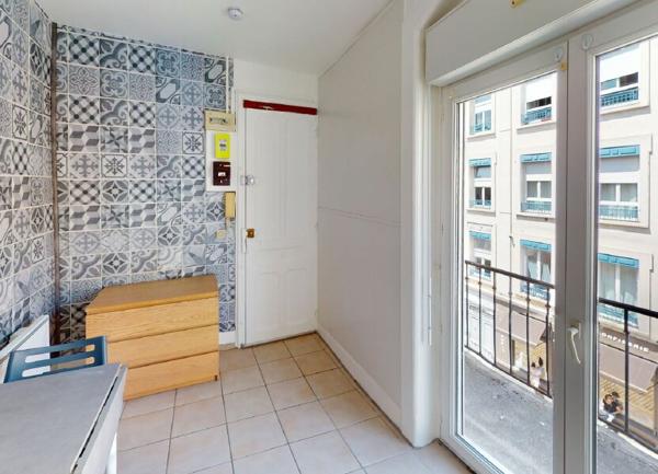 Appartement à louer    2 pièces •  Saint-Étienne