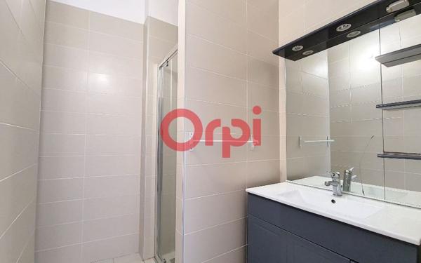 Appartement à louer    1 pièce •  Prades