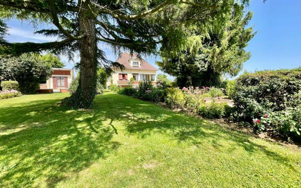 Maison à vendre    6 pièces •  Servaville-Salmonville