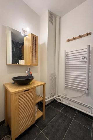 Appartement 3 pièces 55,54 m² au Raincy avec cave et pkg (libre)