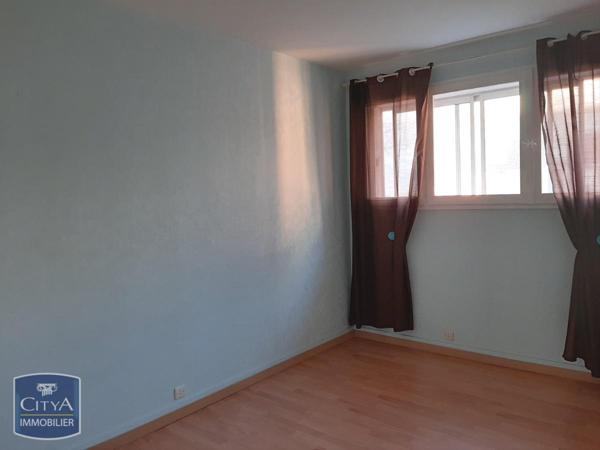 Appartement à louer 3 pièces 73m² Cherbourg-en-Cotentin (50130)
