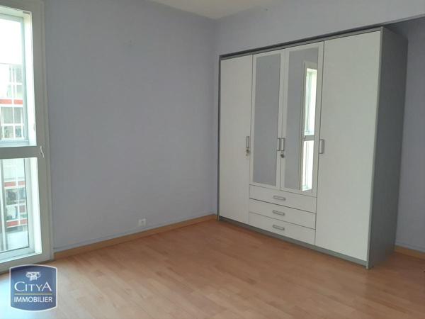Appartement à louer 3 pièces 73m² Cherbourg-en-Cotentin (50130)