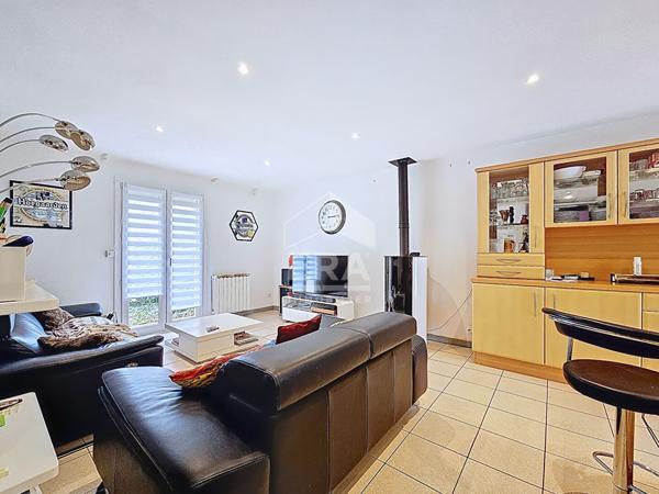 Maison Mont Saint Martin 3 pièce(s) 92 m2 VIAGER