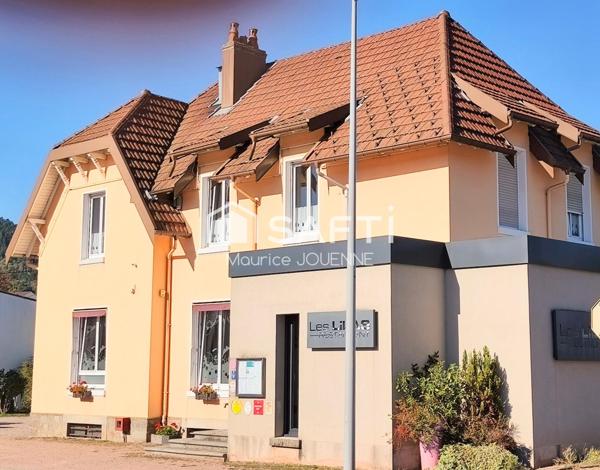 Murs commerciaux d'un restaurant réputé à Vagney, entre La Bresse et Gérardmer