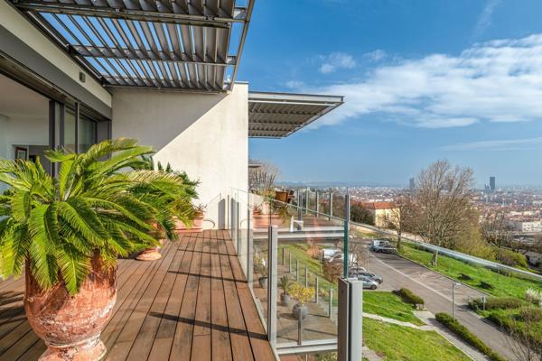 Vente Penthouse Sainte-Foy-lès-Lyon 5 Pièces 214 m²