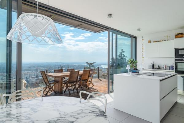 Vente Penthouse Sainte-Foy-lès-Lyon 5 Pièces 214 m²