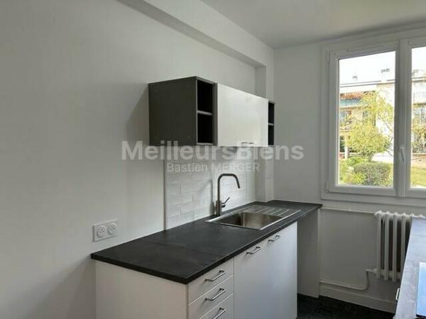 2/3 pièces de 46,50m2 quartier Notre Dame Versailles