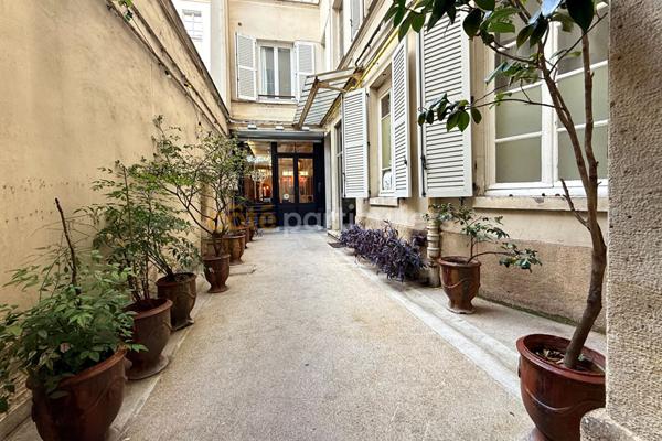 Vente Appartement61 m² - 3 Pièces - PARIS (75003)
