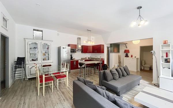 Appartement à louer    3 pièces • 73 m2 Bayonne