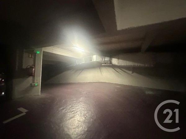 Parking à vendre  10 m2 PARIS - 75009