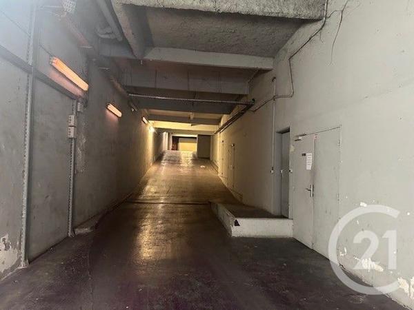 Parking à vendre  10 m2 PARIS - 75009
