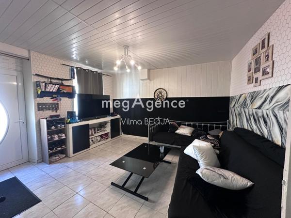 Immeuble à VILLENEUVE-L'ARCHEVEQUE, 89190 - 133m²