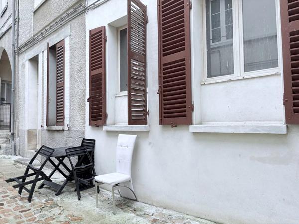 Immeuble à usage mixte