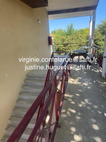 Spécial investisseurs : 4 studios meublés prêts à louer