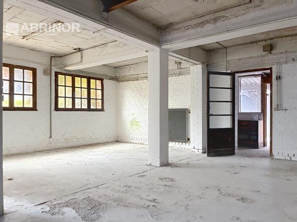 Maison avec potentiel professionnel – 145 m² + 200 m² utiles LAMBERSART