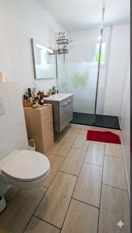 Vente                                                      Maison
                        
                     5 pièces                      82 m2                     à Nantes