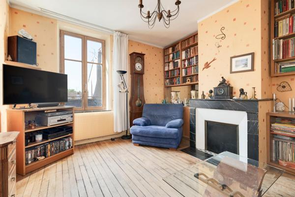 Appartement de charme-3 chambres-Nancy Commanderie