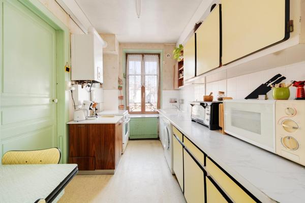Appartement de charme-3 chambres-Nancy Commanderie