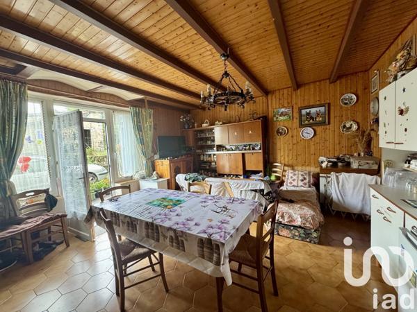 Maison 5 pièces de 101 m² à Bors-de-Montmoreau (16190)