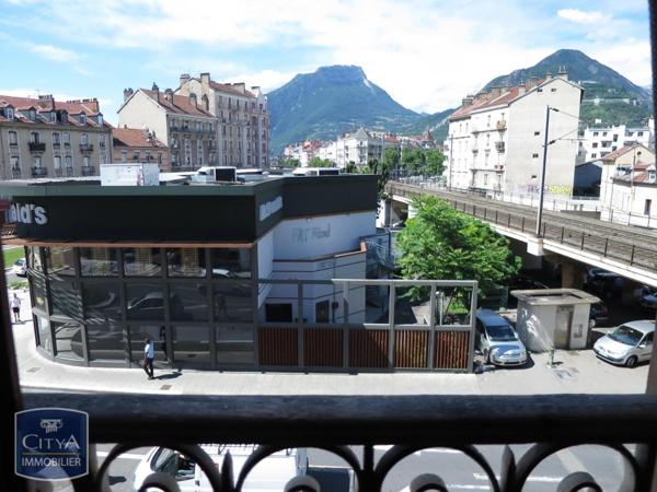 Appartement à louer 1 pièce 18.6m²