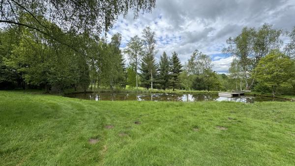 Montsauche-les-Settons (58230) Maison avec etang