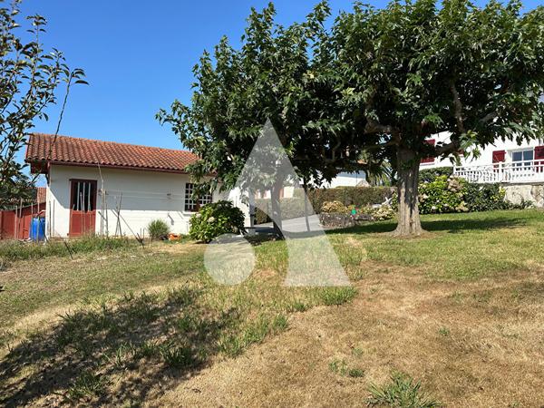 Terrain 775 m2