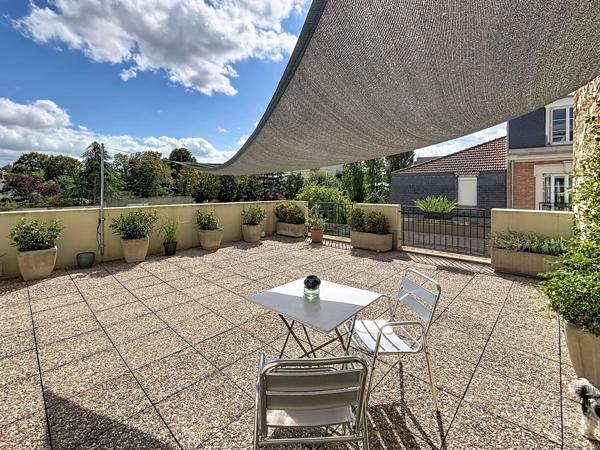 Appartement à vendre 4 pièces terrasse et garage REIMS (51)