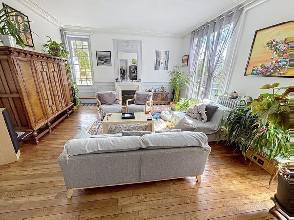 Appartement à vendre 4 pièces terrasse et garage REIMS (51)