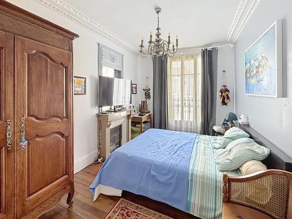 Appartement à vendre 4 pièces terrasse et garage REIMS (51)